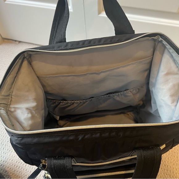 Black Skip Hop Mainframe Diaper Bag - Picture 4 of 5